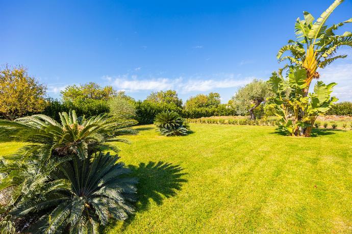 Garden area . - Villetta Bianca . (Photo Gallery) }}