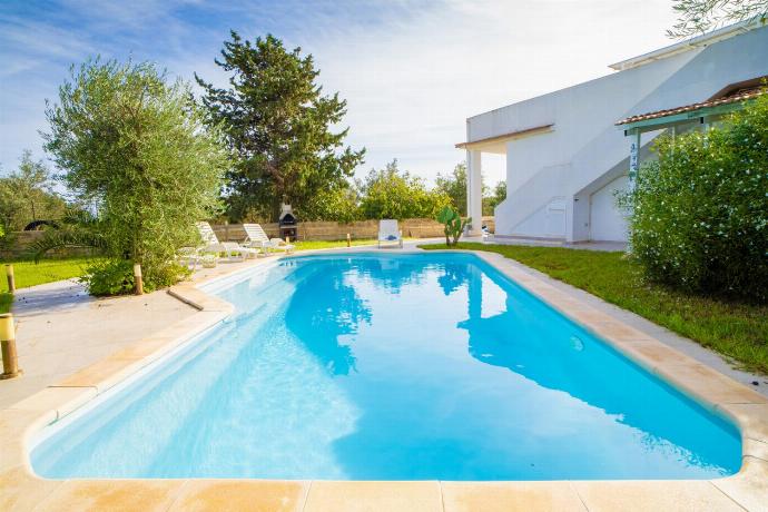  . - Villa Malamuri . (Photo Gallery) }}