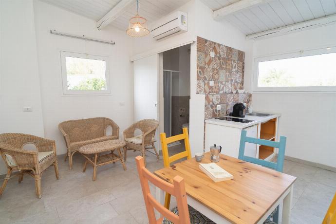  . - Villa Malamuri . (Photo Gallery) }}