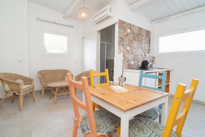  . - Villa Malamuri . (Photo Gallery) }}