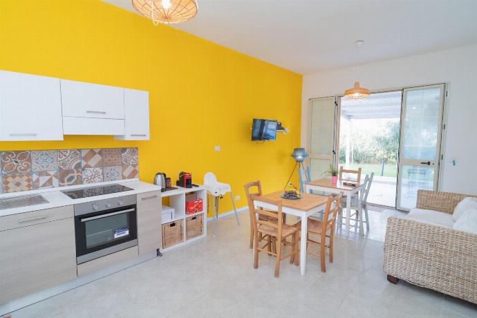  . - Villa Malamuri . (Photo Gallery) }}