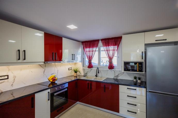 . - Villa Mazzeto Casa Alonia . (Photo Gallery) }}