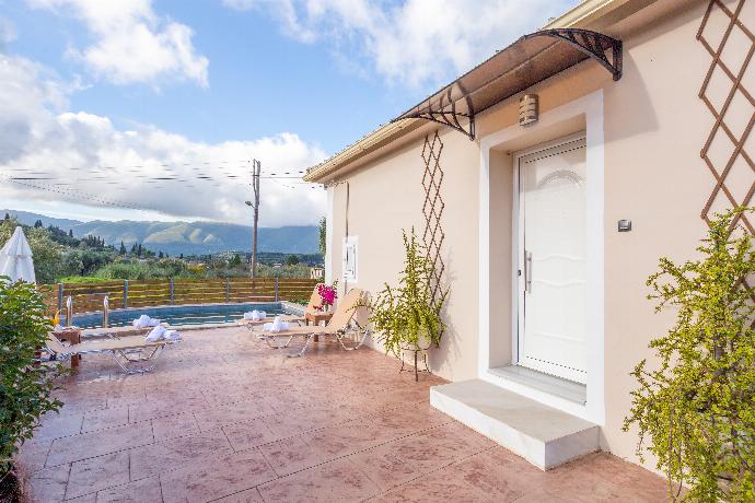  . - Villa Mazzeto Casa Alonia . (Photo Gallery) }}