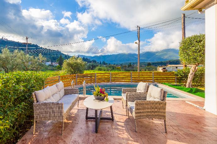  . - Villa Mazzeto Casa Alonia . (Photo Gallery) }}