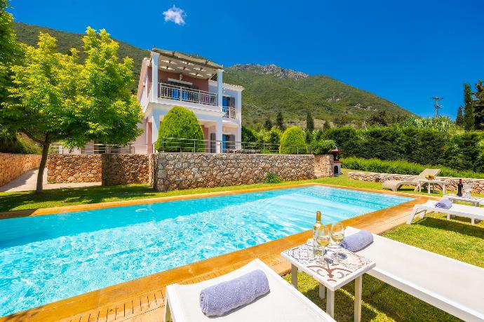 Villa Kyklamino