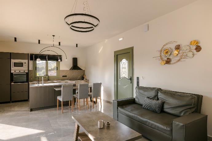 , . - Villa Tania Ena . (Photo Gallery) }}