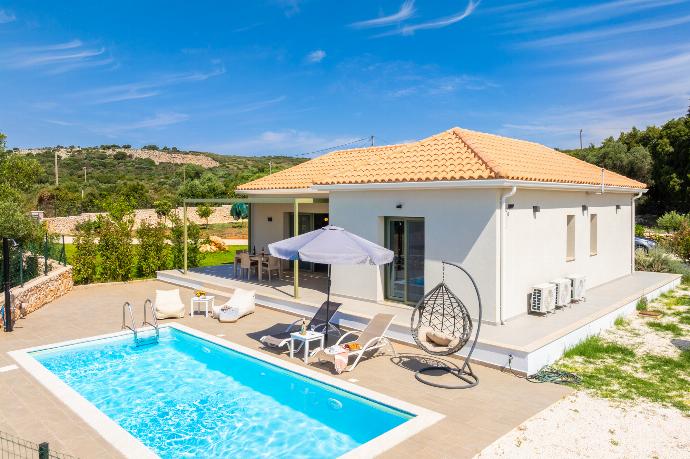  . - Villa Tania Ena . (Photo Gallery) }}