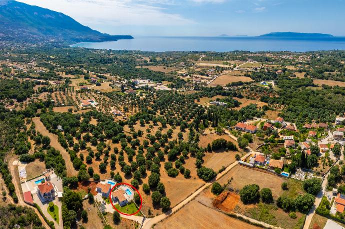  . - Villa Tania Ena . (Photo Gallery) }}