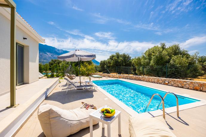  . - Villa Tania Ena . (Photo Gallery) }}
