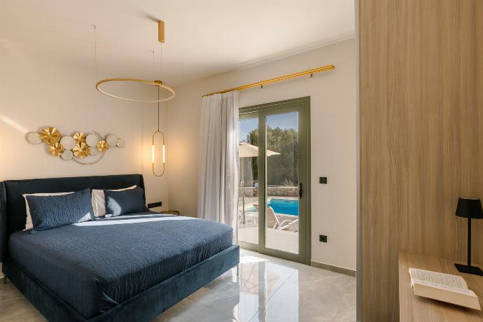 . - Villa Tania Dio . (Photo Gallery) }}