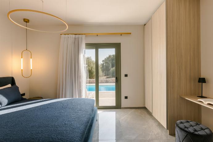  . - Villa Tania Dio . (Photo Gallery) }}