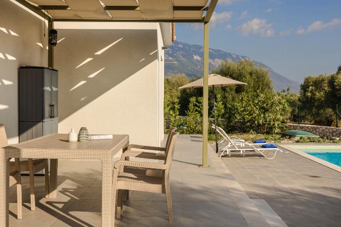  . - Villa Tania Dio . (Photo Gallery) }}