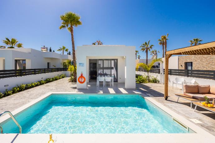Villa Salty Sun 1