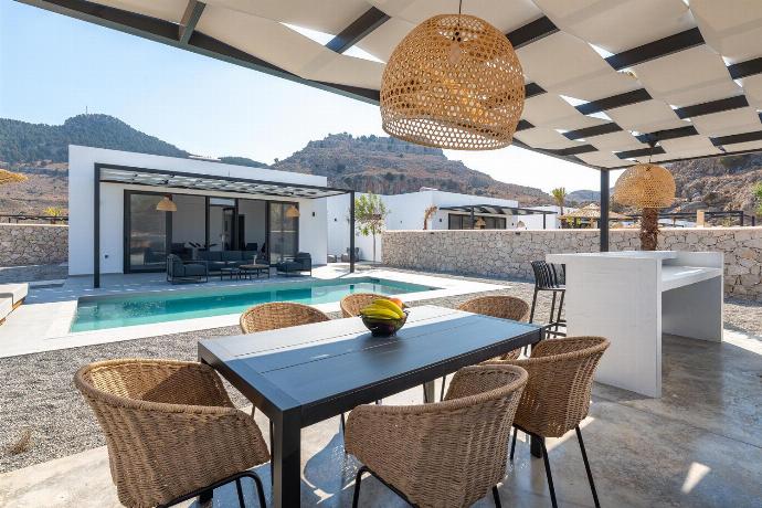  . - Villa 11 Satori . (Photo Gallery) }}