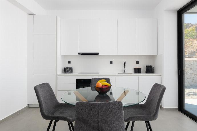  . - Villa 11 Satori . (Photo Gallery) }}