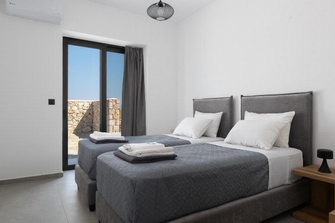  . - Villa 11 Satori . (Photo Gallery) }}