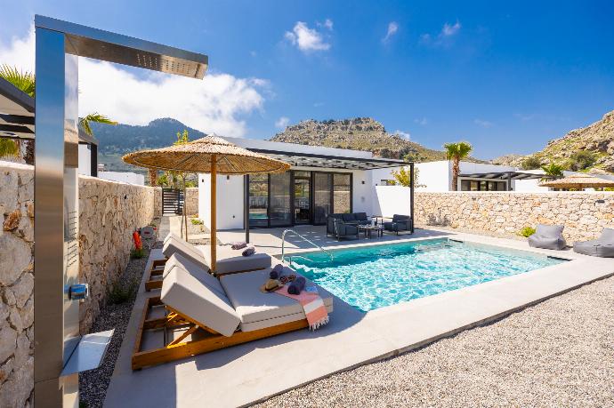 Beautiful villa with private pool and terrace . - Villa 13 Zendo . (Galería de imágenes) }}