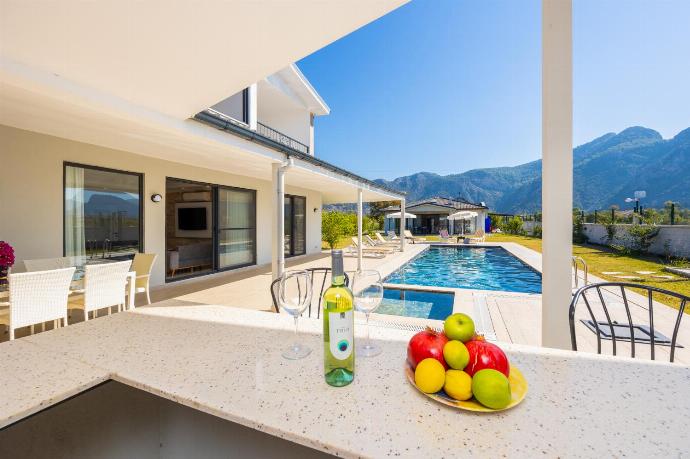 Sheltered terrace area of main building . - Villa Funda . (Photo Gallery) }}