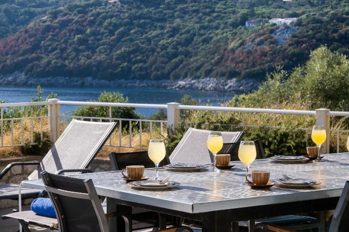  . - Villa Cohili . (Photo Gallery) }}
