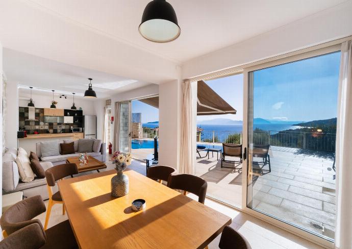  . - Villa Cohili . (Photo Gallery) }}