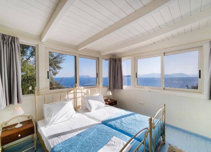  . - Villa Anemus . (Photo Gallery) }}