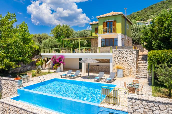Beautiful villa with private pool and terrace with sea views . - Villa Pelagos Kyma . (Γκαλερί Φωτογραφιών) }}