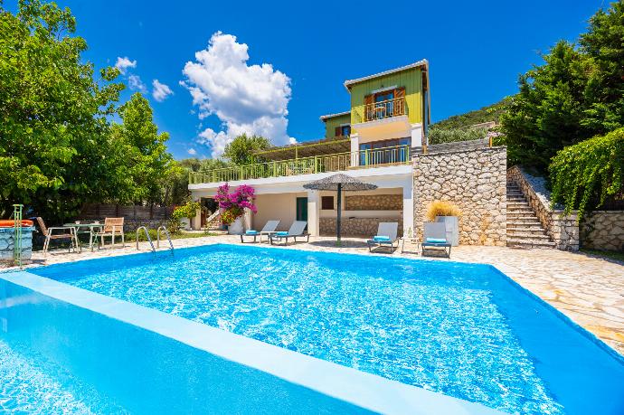 beautiful villa with private pool and terrace with sea views . - Villa Pelagos Kyma . (Γκαλερί Φωτογραφιών) }}