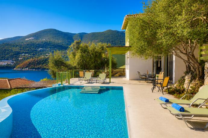  . - Villa Votsalo . (Photo Gallery) }}