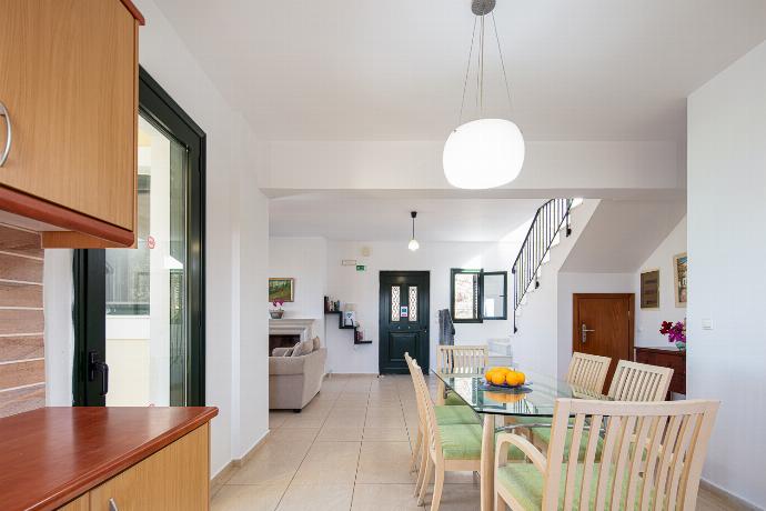  . - Villa Eleni . (Photo Gallery) }}
