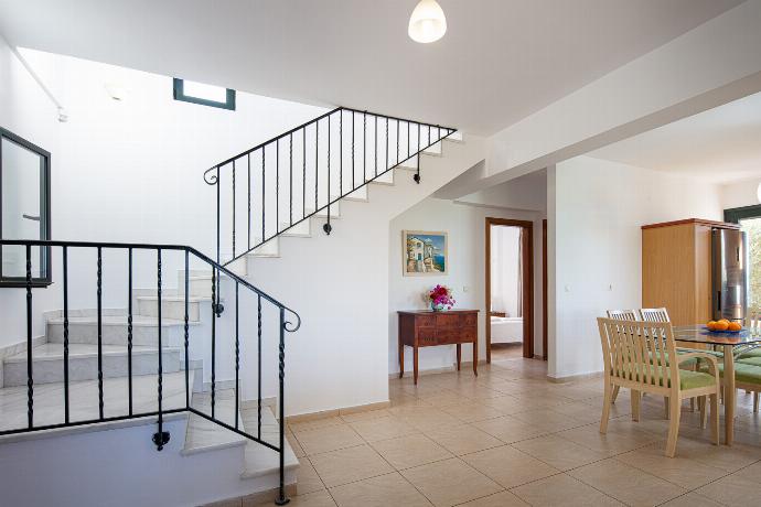  . - Villa Eleni . (Photo Gallery) }}