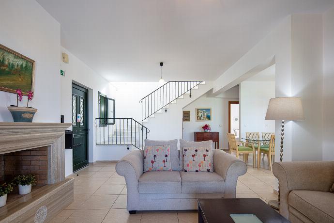  . - Villa Eleni . (Photo Gallery) }}