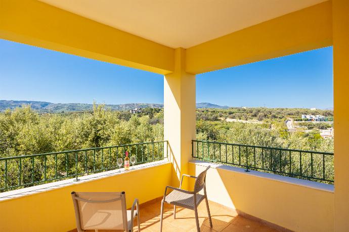 Sheltered balcony area . - Villa Eleni . (Photo Gallery) }}