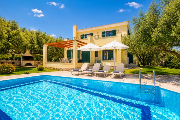  . - Villa Eleni Helios . (Photo Gallery) }}