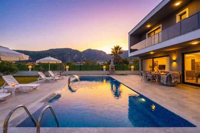  . - Villa Grand Yasar 1 . (Photo Gallery) }}