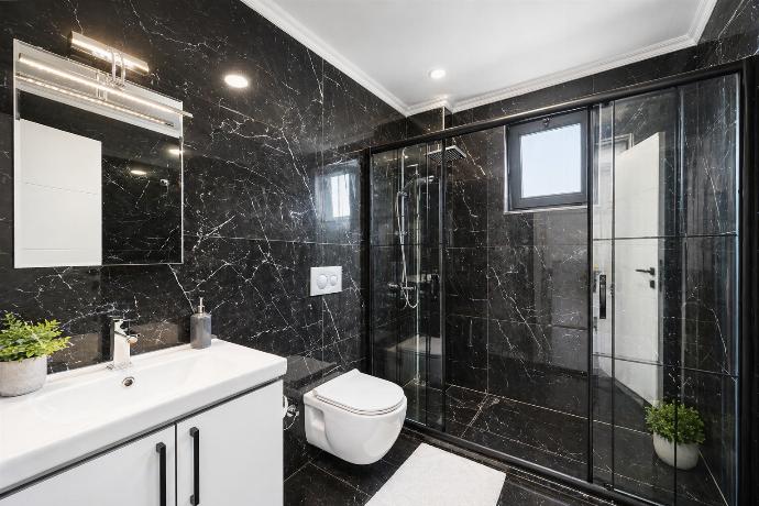  . - Villa Grand Yasar 3 . (Galleria fotografica) }}