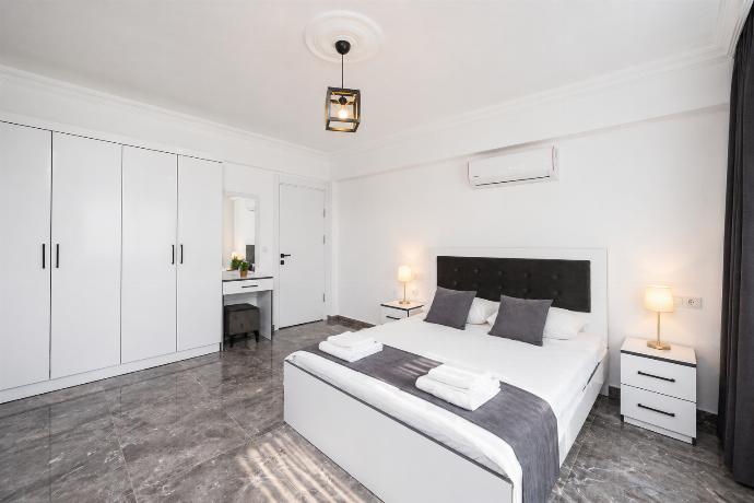  . - Villa Grand Yasar 3 . (Galleria fotografica) }}