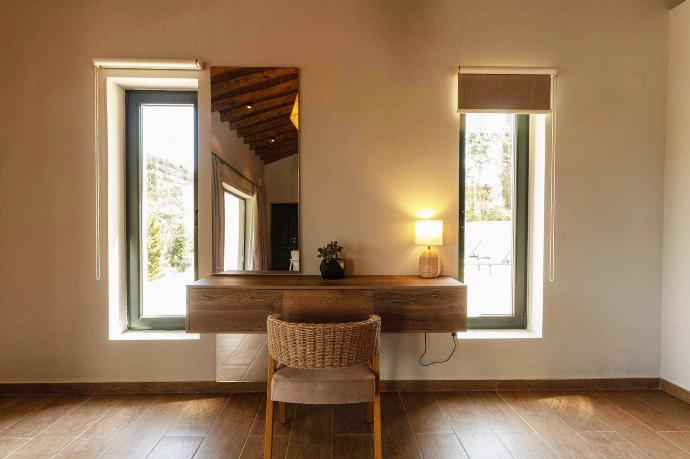 . - Villa Hill View Ena . (Photo Gallery) }}