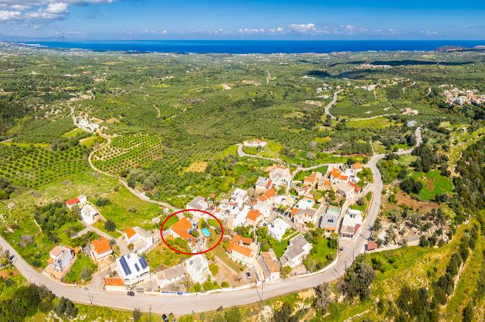Aerial view showing location of villa . - Villa Roupes Stone . (Photo Gallery) }}