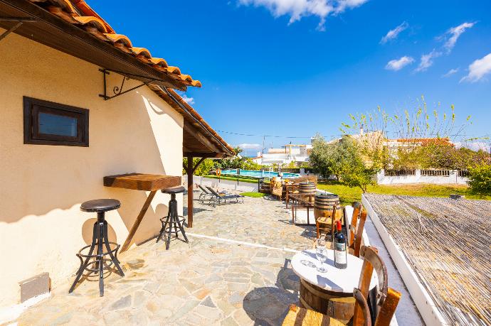 Terrace area . - Villa Roupes Stone . (Photo Gallery) }}