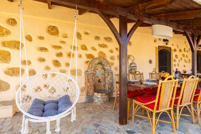 Terrace area . - Villa Roupes Stone . (Photo Gallery) }}