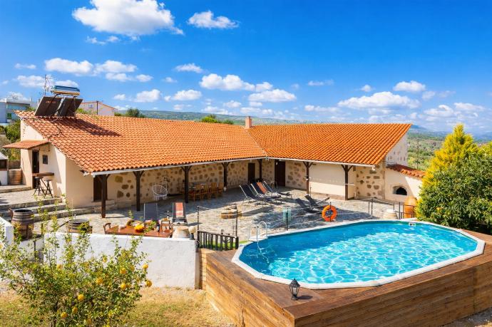  . - Villa Roupes Stone . (Galería de imágenes) }}