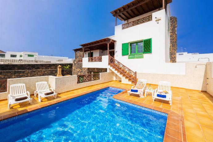  . - Casa Morro Blanco . (Galería de imágenes) }}