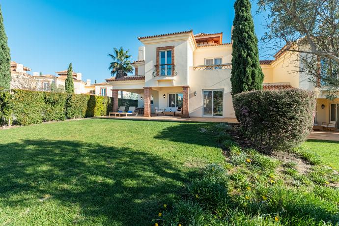  . - Villa Monte Rei 9 . (Photo Gallery) }}