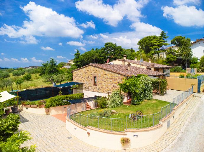  . - La Casa Del Sole . (Photo Gallery) }}