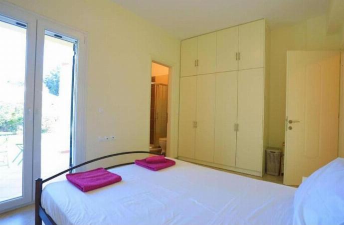  . - Villa Iremia . (Photo Gallery) }}