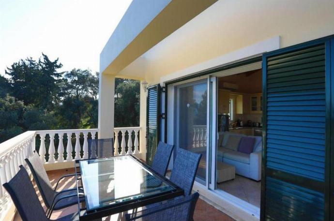  . - Villa Iremia . (Photo Gallery) }}