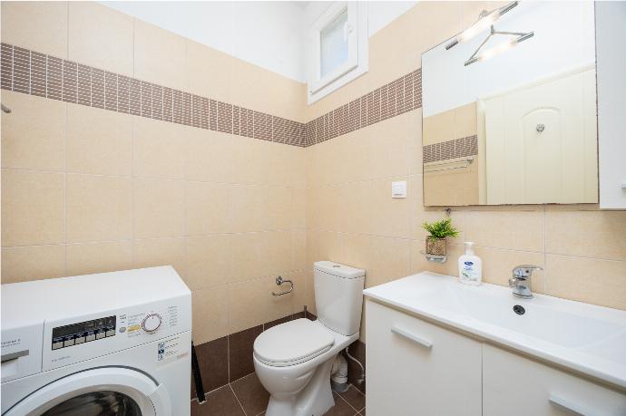 Family bathroom with bath and shower . - Villa Iremia . (Photo Gallery) }}