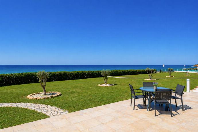 Villa Myla