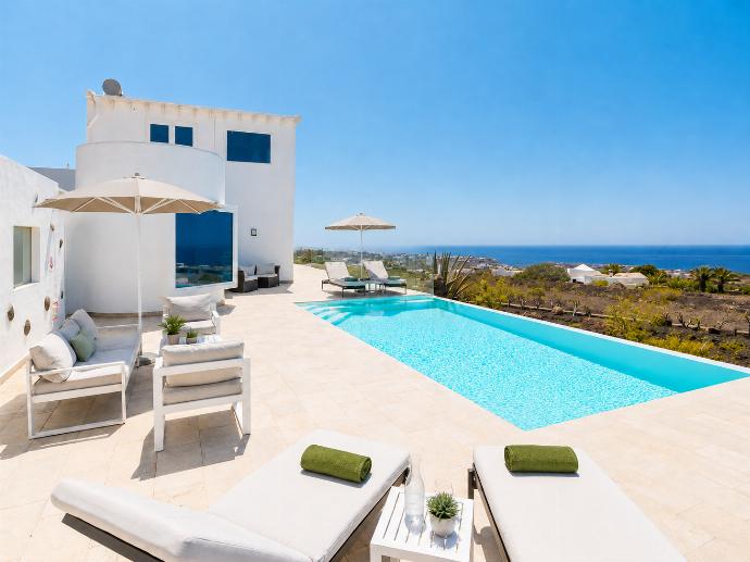 Beautiful villa with private pool, terrace, and garden with panoramic sea views . - The View . (Photo Gallery) }}