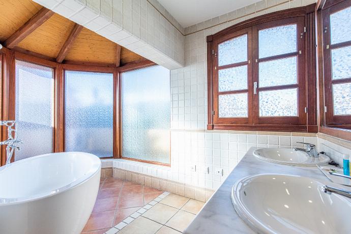  . - Villa Brisa del Mar 12 . (Photo Gallery) }}